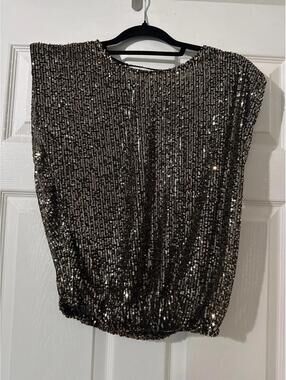 Bucket List Gold Sequined Top with shoulder pads boutique medium
